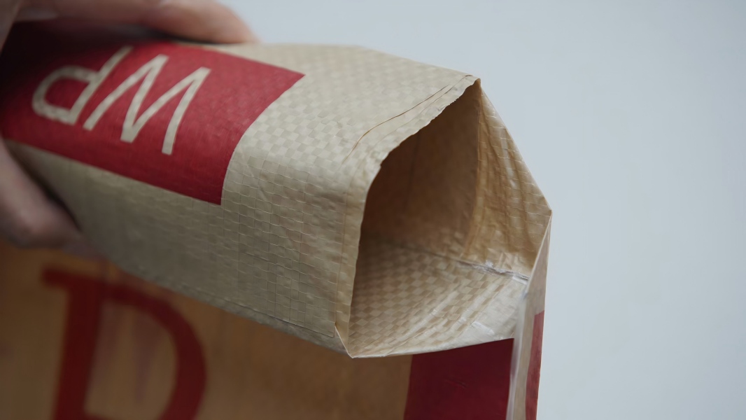 triangle bag open for Gachn